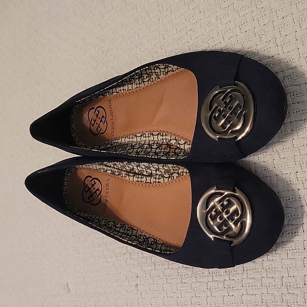 COPY - Navy Blue Daisy Fuentes Flats Size 7